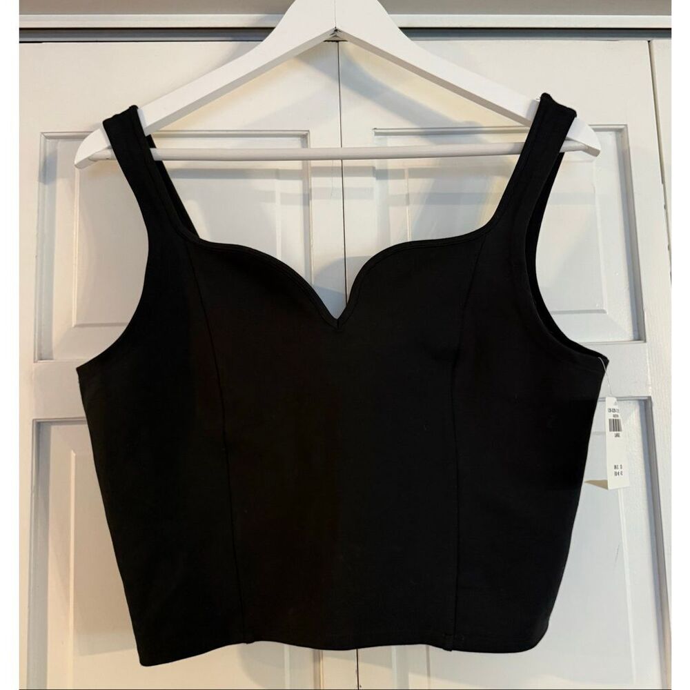 Abercrombie & Fitch NWOT black sweetheart cropped tank size large - Picture 3 of 10